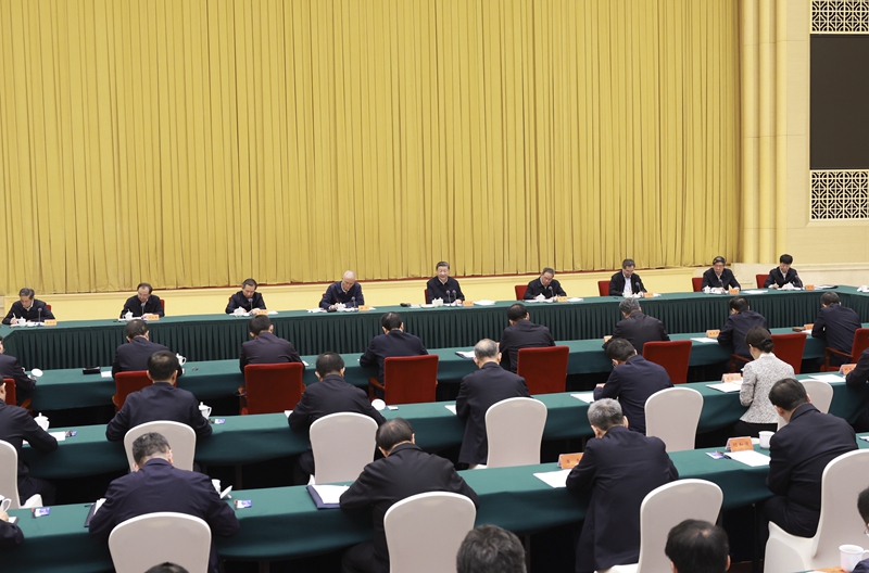 4月23日下午，中共中央總書記、國家主席、中央軍委主席習近平在重慶主持召開新時代推動西部大開發(fā)座談會并發(fā)表重要講話。